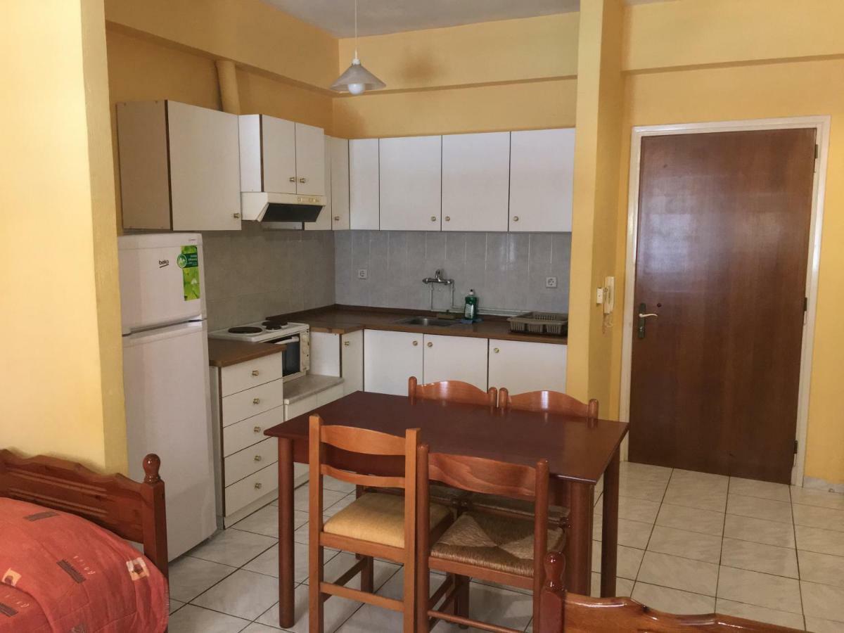 Argo Apartments Nea Kios Exterior photo